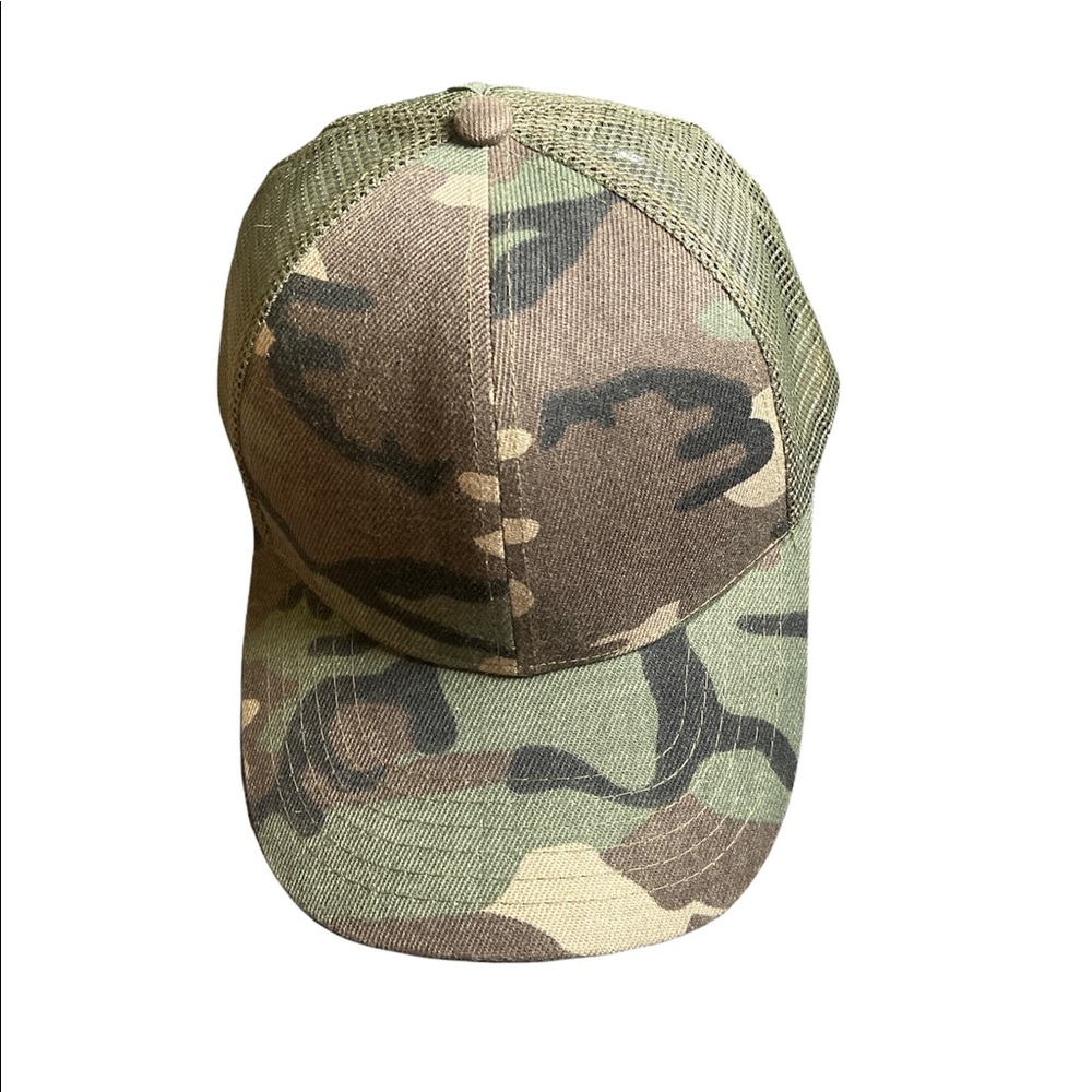 C.C Exclusives army print hat with ponytail slit